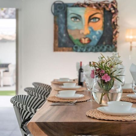 Elegante Y Moderna Villa Miami 阿德耶 外观 照片