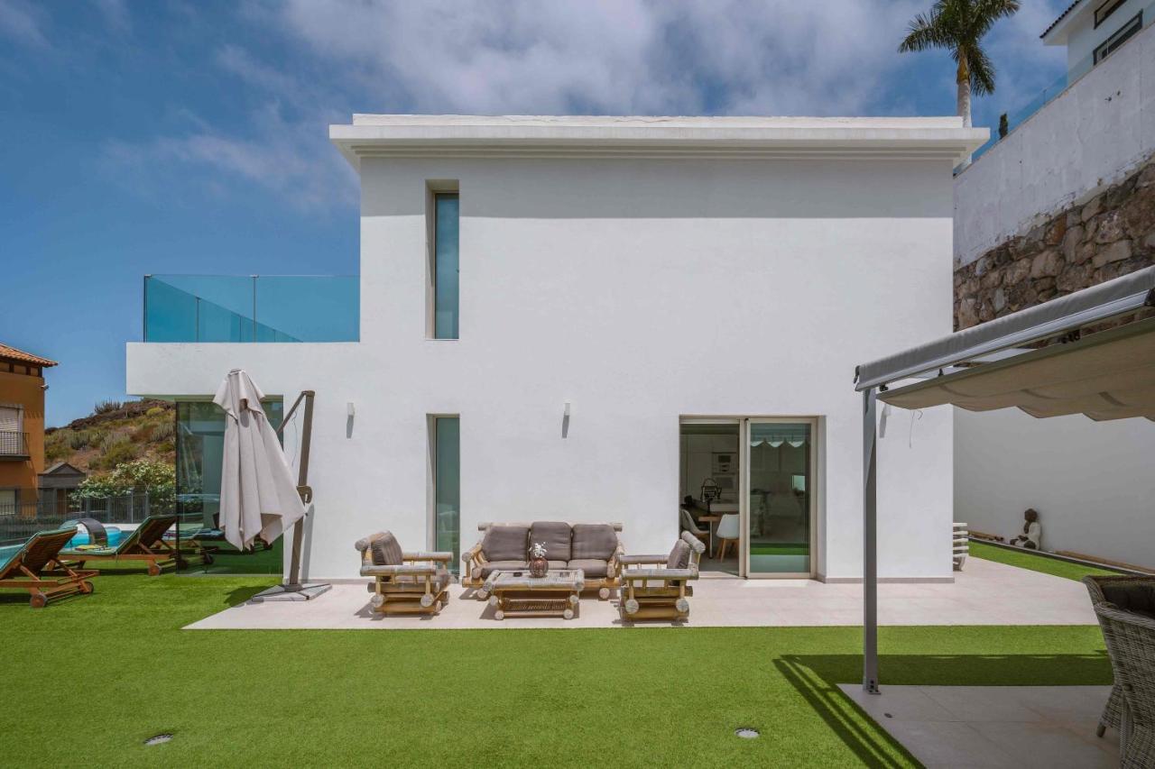 Elegante Y Moderna Villa Miami 阿德耶 外观 照片