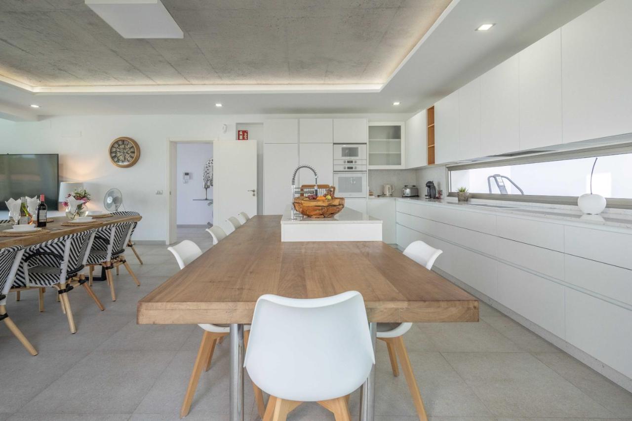 Elegante Y Moderna Villa Miami 阿德耶 外观 照片