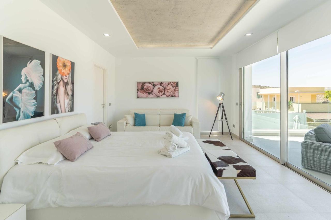 Elegante Y Moderna Villa Miami 阿德耶 外观 照片
