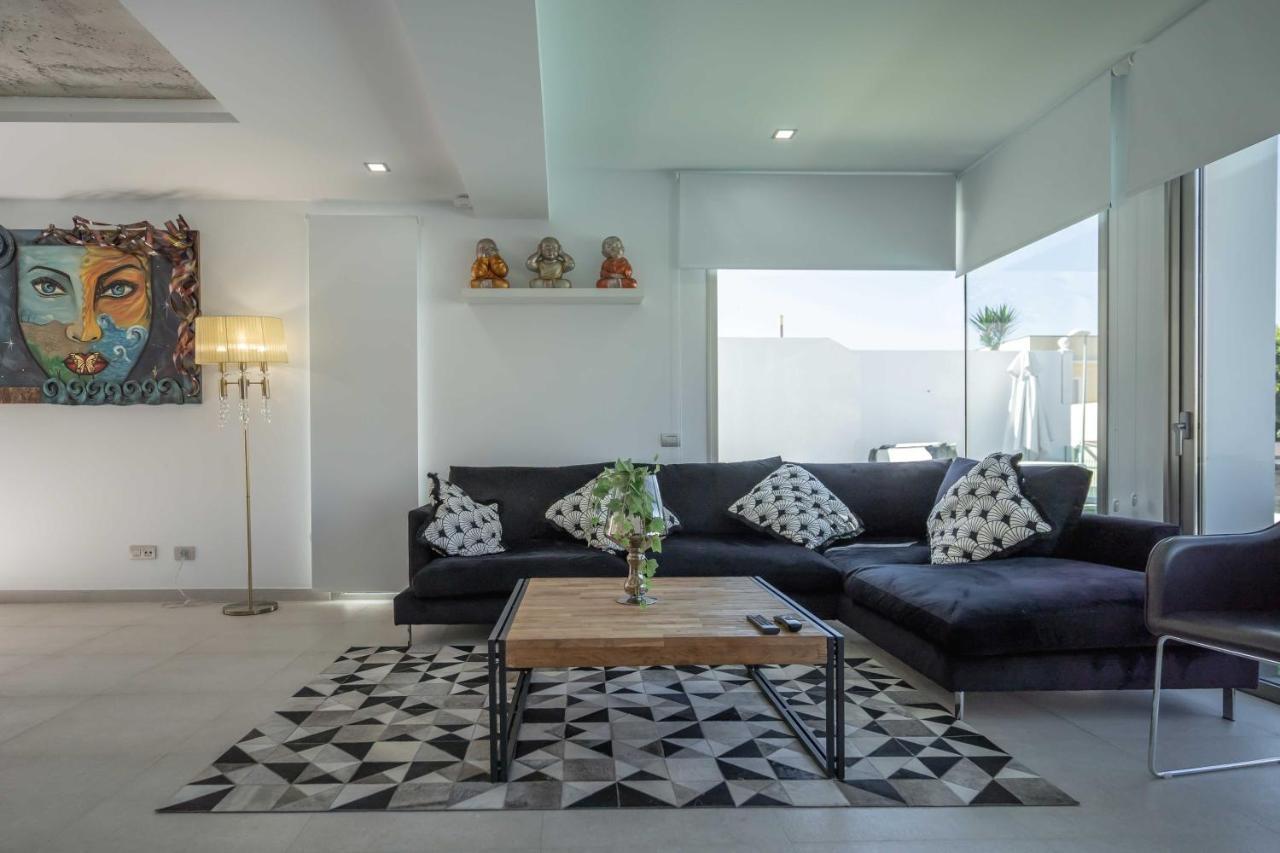 Elegante Y Moderna Villa Miami 阿德耶 外观 照片