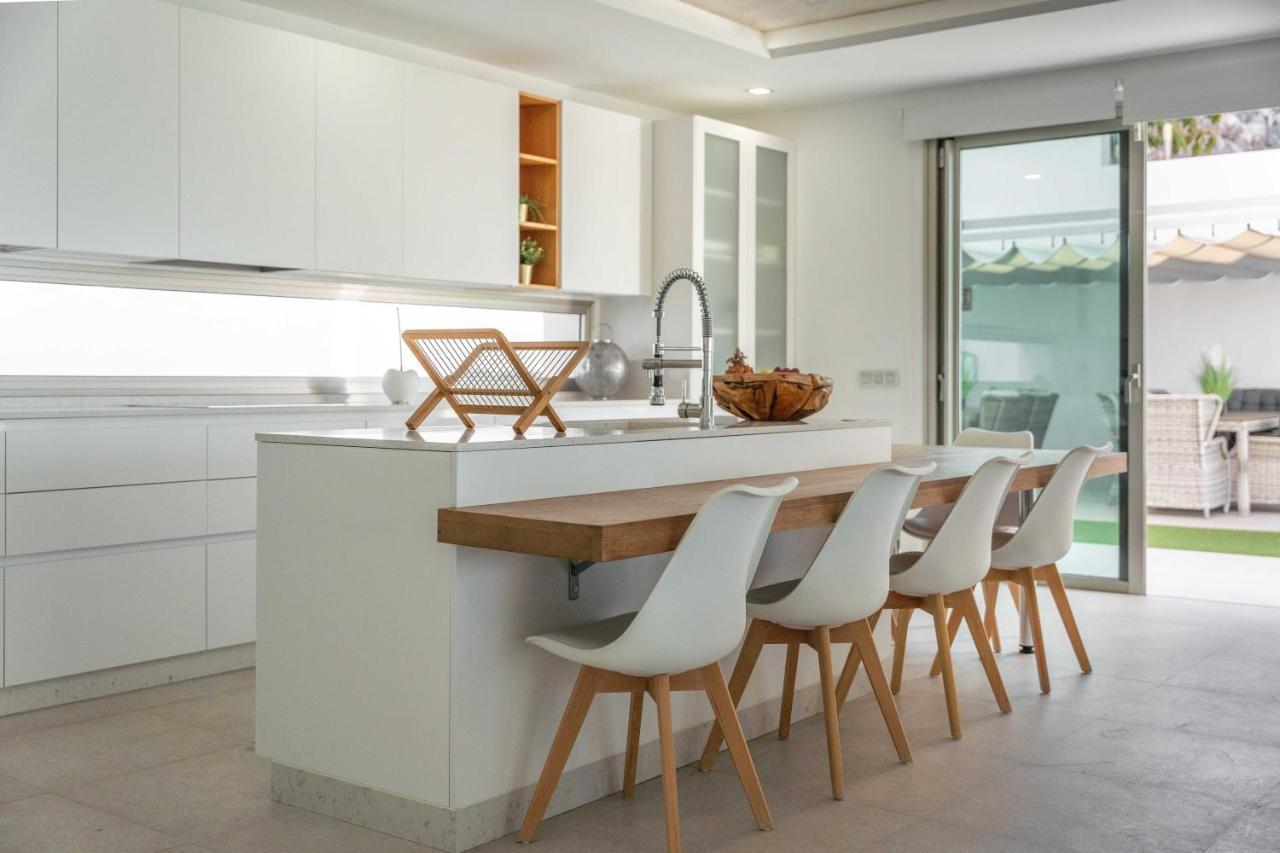 Elegante Y Moderna Villa Miami 阿德耶 外观 照片